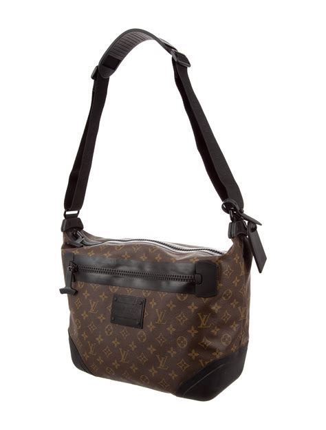 louis vuitton waterproof handbags.